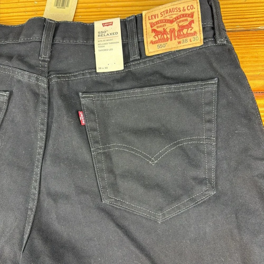 Vintage Levis 550 Jeans Mens 38x30 Black Denim Relaxed Fit Tapered Leg New Y2K